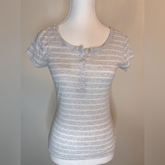 ⭐️ Old Navy striped short-sleeved henley- Small - Picture 1 of 6